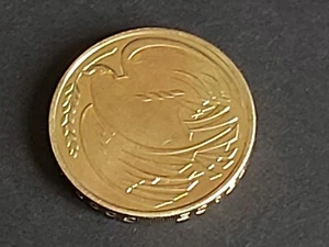 1995 GB QUEEN ELIZABETH II DOVE OF PEACE £2 COIN 1945 - 1995 IN PEACE GOODWILL - Picture 1 of 7