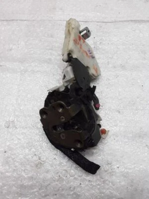 Привод правого замка задней двери R/R 1997 NISSAN ALTIMA Z-47P - Изображение 1 из 4