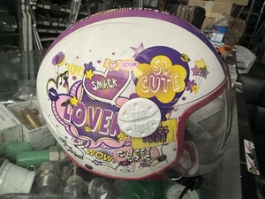 CASCO BAMBINi CGM 261D MINI DREAMS  FUCSIA  TAGLIA YXL (55-56Cm.) - Foto 1 di 6