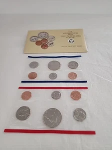 (6) 1990 P & D US Mint Uncirculated Sets 50 Coins OGP Original Envelopes BU - Picture 1 of 7