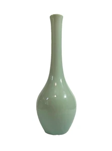Vintage GUMPS Sleek Celadon 10" BUD VASE Made in JAPAN Willow Green Japanese - Picture 1 of 4