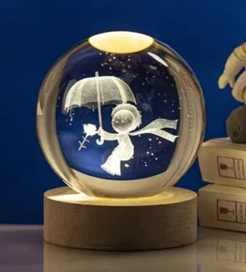 Lampada Sfera di Cristallo Led 3D  Piccolo Principe 8cm Melograno Bomboniera - Foto 1 di 10