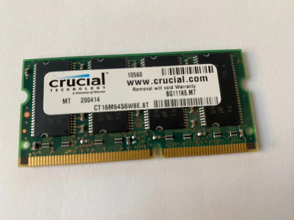 Crucial CT16M64S6W8E.8T  PC100-222-620 128MB - Image 1 of 2