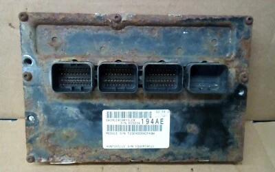 2004 Dodge Neon módulo de controle eletrônico CH 5034194AE  - Imagem 1 de 4