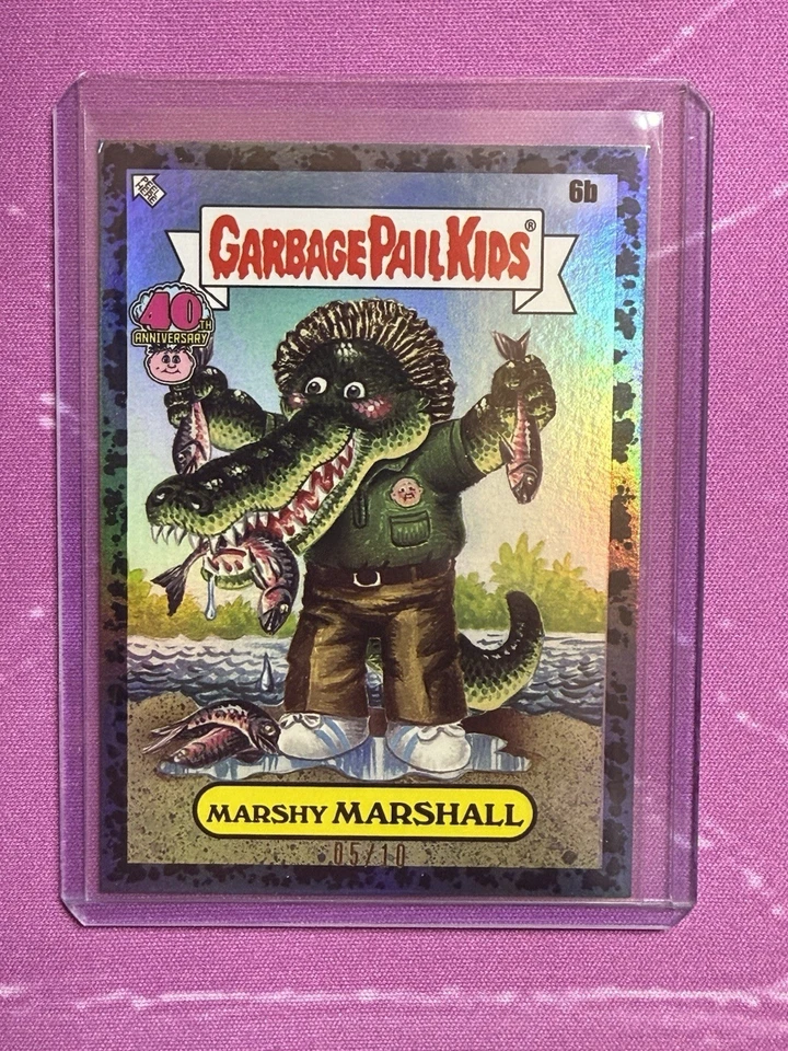 2025 Topps Garbage Pail Kids Worst 40th Marshy Marshall Black /10 6b Alligator - Image 1 of 1