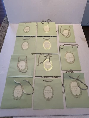 Bolso de Compras Laduree Bolsas de Mano Verde Menta, Juego de 11 Bolsas de Regalo, 2 Tamaños Diferentes Foto 1 de 4