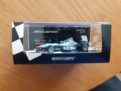 Team McLaren Doppelsitzer Mercedes MP4-98 Mica und Erja Häkkinen Lapland 2000 - Bild 1 von 4