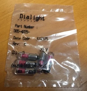 Dialight 585-4225 EXCLUSIVE MIN BAY.BASED LED.ULTRA RD 28V (5pcs = 1 lot) - Picture 1 of 2