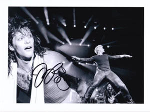 Foto autografa firmata a mano Jon Bon Jovi 8x10 certificato di autenticità - Foto 1 di 2