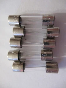 Lot of Five NEW Buss GMC-10A FUSES BUSSMANN FUSE 10A 125V - Picture 1 of 3