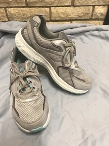 Women's Sketchers GORUN Consistent Gray & Turquoise Athletic Shoe Size 9.5 - Picture 1 of 6