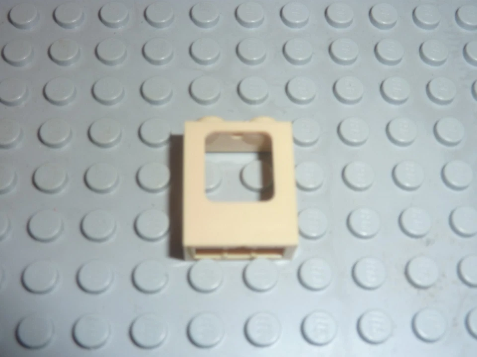Fenetre LEGO Tan Window ref 60032  Set 75980/10194/30382/70620/70657/10220/10259 - Photo 1/1