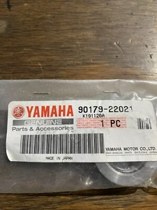 Tuerca genuina Yamaha - 90179-22021-00 - Imagen 1 de 3