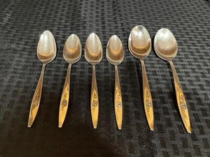 Oneidacraft Deluxe Stainless LASTING ROSE 4 Teaspoons & 2 Oval Soup Spoons - Picture 1 of 14