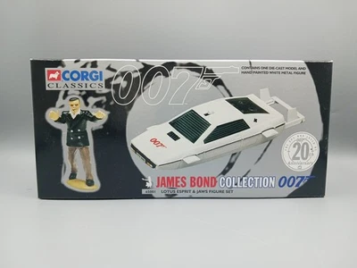 Corgi James Bond Collection 65001 Lotus Esprit & Jaws Figure Set - Image 1 of 4