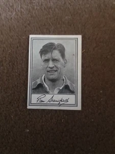 💥BARRATT 1954 FAMOUS FOOTBALLERS A2 #31 Ron Staniforth Huddersfield Town - Picture 1 of 3