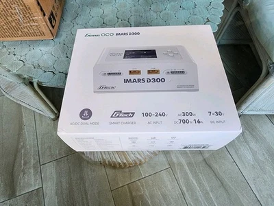 Gens Ace IMARS D300 G-Tech Channel AC/DC 300W/700W RC Battery Charger-US White - Image 1 of 4