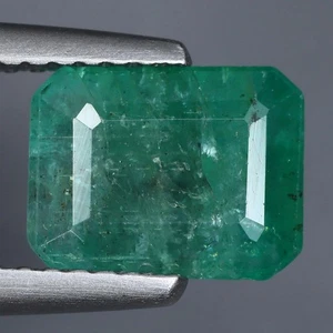 Piedra preciosa suelta de Zambia corte octágono esmeralda verde natural de 2,35 quilates - Imagen 1 de 3