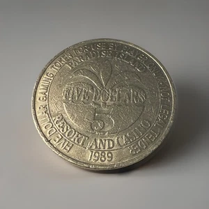 De colección Bahamas Nassau Paradise Island Casino 5 Dólares X Ficha de Juego Grande Raro - Imagen 1 de 4