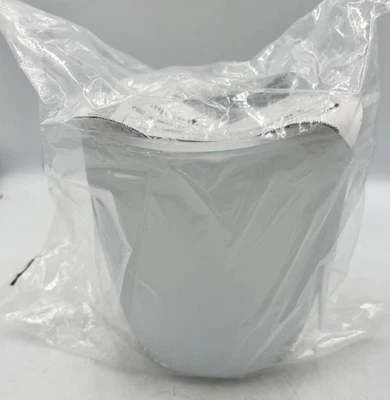 Pampered Chef Silicone Prep Bowl #1759 3 Cups – New in the Package - Image 1 of 3