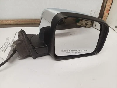 Пассажирское правостороннее зеркало обзора от 2014 Jeep Grand Cherokee 12393142 - Изображение 1 из 4