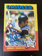Brooks Robinson 1975 Topps signed baseball card autographed
