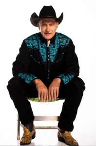 Joe Bob Briggs Signed and Personalized 8 x 10 headshot choice #4 - Picture 1 of 2