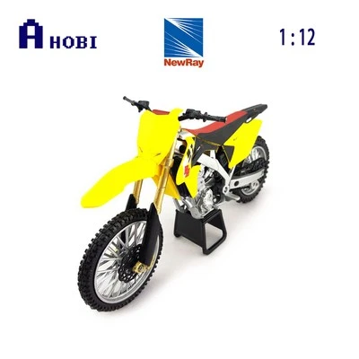 NewRay Licensed 1:12 Scale Suzuki RM-Z450 Dirtbike 2014 Diecast Model Bike - image 1 of 2