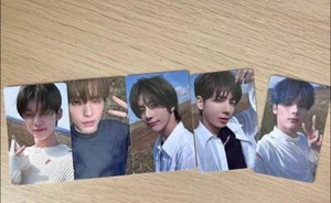 TXT MINISODE 3 "TOMORROW" YIZHIYU BEIJING FANSIGN PHOTOCARD OFFICIAL - Picture 1 of 2