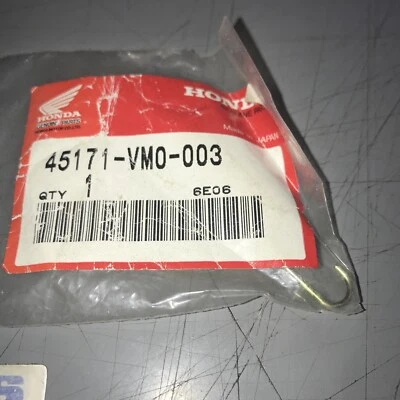 NOS Honda Spring A Brake 84 TRX200 85-87 TRX250 45171-VM0-003 - Image 1 of 2