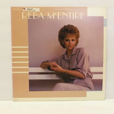 Vinyl Reba McEntire LP Sixteen 1989, Greatest Hits 1987, What am I 1986 NM/VG+ 3 - Image 1 of 4