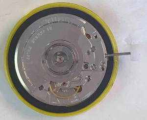 ETA 2892A2 21 JEWEL AUTOMATIC WATCH MOVEMENT GENUINE SWISS MADE ETA 2892-A2 PART - Picture 1 of 5