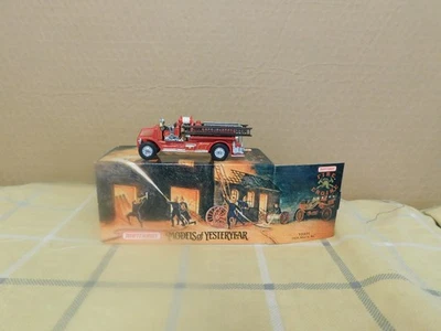 MATCHBOX YFE01 1920 MACK AC FIRE ENGINE SERIES MODELS OF YESTERYEAR - Image 1 of 4