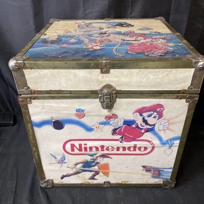 RARE 1980s Vintage Nintendo Super Mario 3 Zelda Wood Box Toy Chest Storage - Image 1 of 4