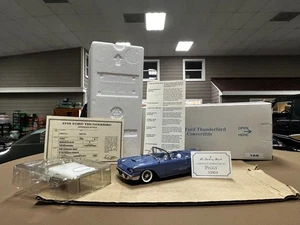 Danbury Mint 1958 Ford Thunderbird Convertible Metal Die Cast 1:24 Scale Car - Picture 1 of 10