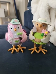 Target Featherly Friends Birds Garden Spring Deckle & Scribble 2025 Lot of 2 - Picture 1 of 7