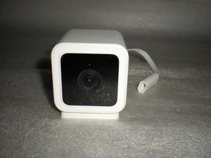 Cámara de video interior/exterior WYZE Cam V3 WYZEC3 con cable 1080p HD SOLO SIN ADAPTADOR - Imagen 1 de 6