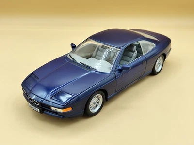 1/18 BMW 850i Coupé Bleu 1990 Revell - Photo 1/2