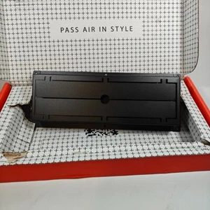 Aria Vent Flushmount Pro - 4" x 12" - BLACK - Picture 1 of 5
