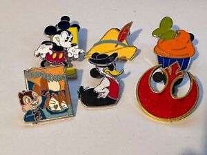 Disney 6 Different Pin Badges
