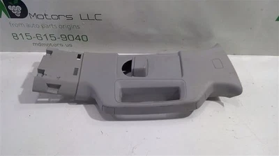 Chevrolet Tahoe 2017-2020 panel de cubierta de moldura de pilar B central superior derecho 23234438 Foto 1 de 4