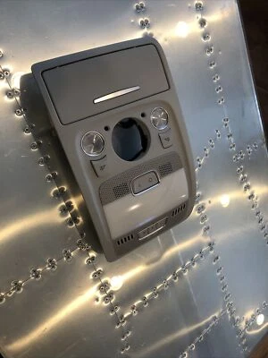 AUDI Q5 8R 2013 2014 2015 2016 - DOMO DELANTERO LUZ DE LECTURA CONSOLA SUPERIOR LUZ Foto 1 de 3