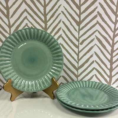 Libbey Siruss Dinner Plates Solid Green Fluted Rim 10.5” Set of 3 Plates - Image 1 of 4