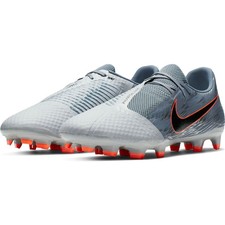 girls football boots size 4