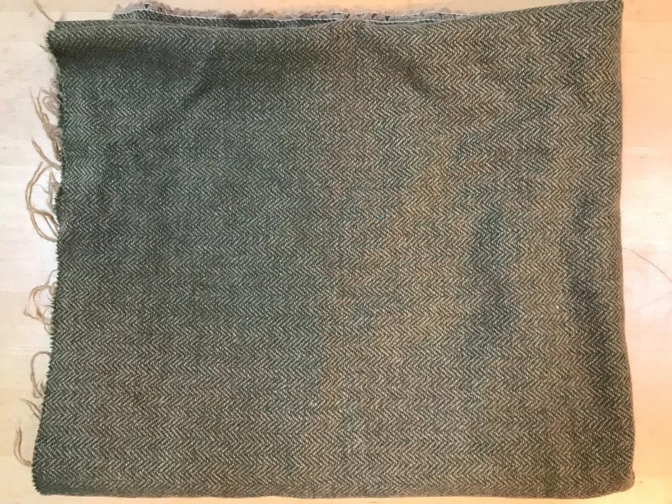 Alfombra YORK WOOLENS enganche tela de lana espiga - verde TOTALMENTE NUEVA una yarda Foto 1 de 1