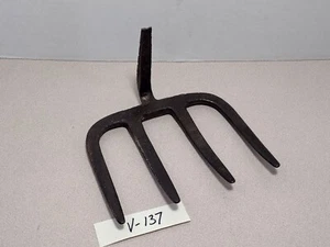 Vtg Clam/ Quahog/ Potato 4-Tine Rake/Hook Head Refuse Hook Farm Tool (137) - Picture 1 of 10