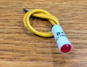 IDI 2195A1 12V 1W RED INDICATOR LIGHT - Picture 1 of 2