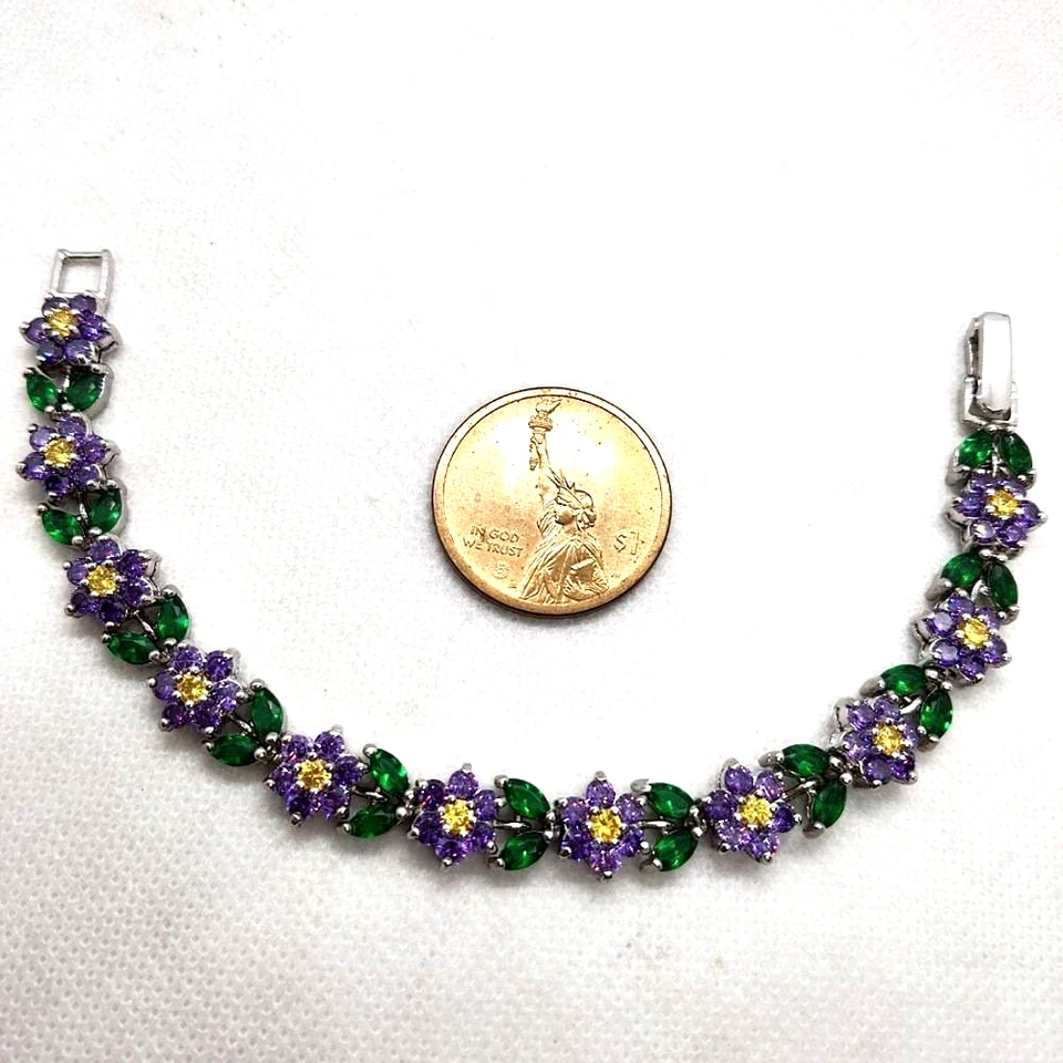 Pulsera Amatista Simulada Oro Blanco 18K Relleno Tenis Flor Novia 7.25" Foto 1 de 4