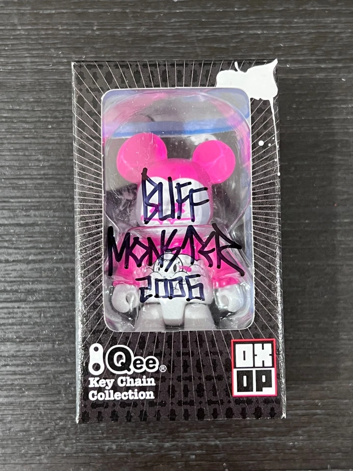 Qee Key Chain Collection Ox Op Series 2 B Chase Kozik 15 Toy2R 2005 2.5"