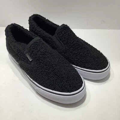 Lugz Clipper Fleece Slip On Womens Sz. 8.5 M Sneakers Casual Shoes New - Image 1 of 4
